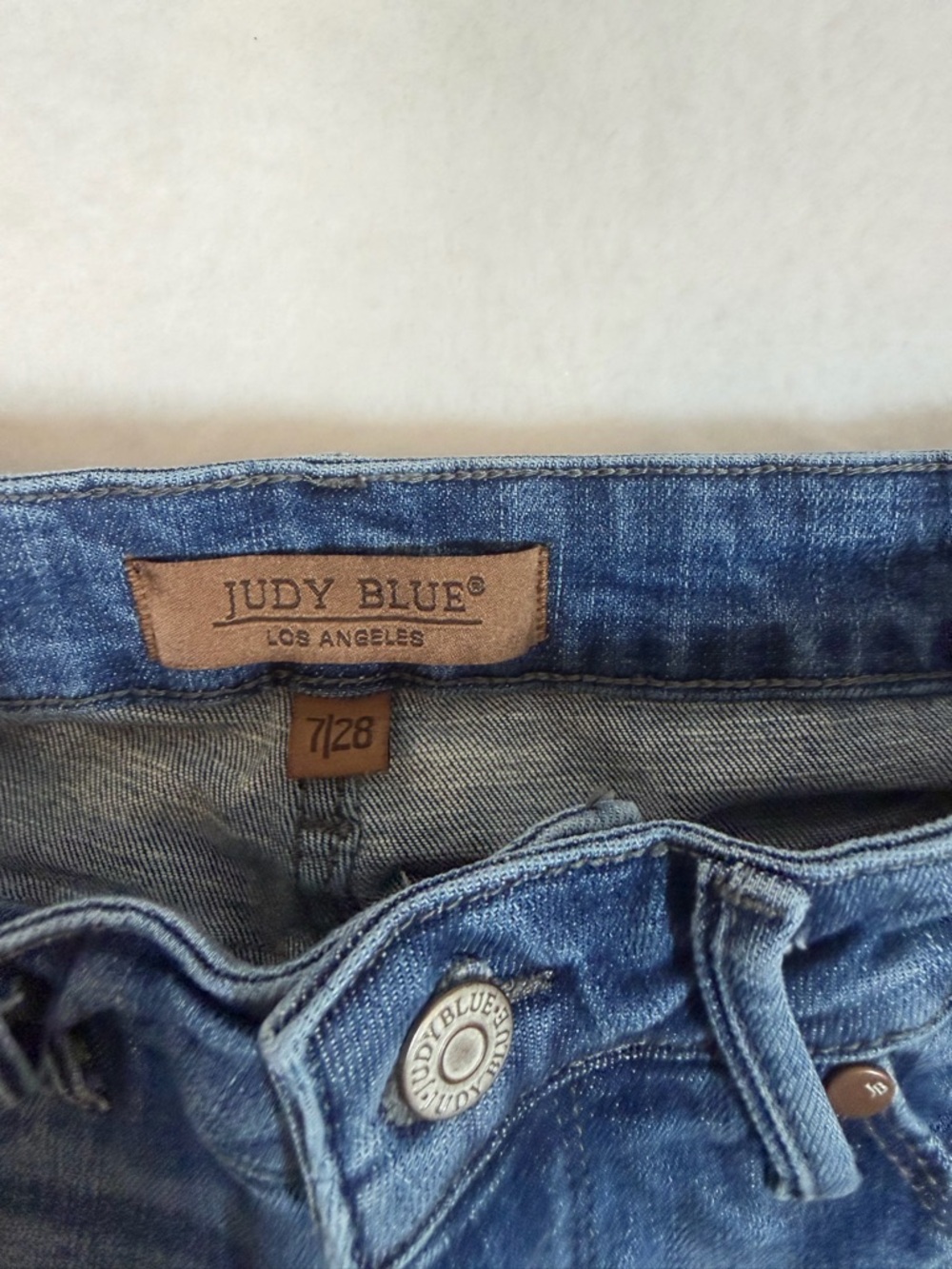 Judy Blue High Waist Tummy Control Side Slit Slim Boot New without tags - Picture 5 of 11